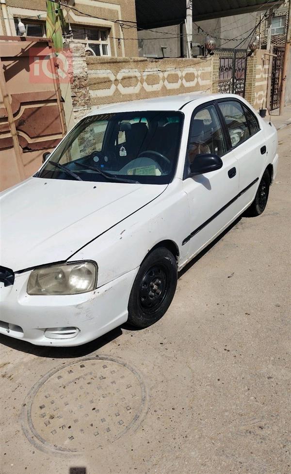 هيونداي أكسنت 2001 للبيع في العراق - النجف
